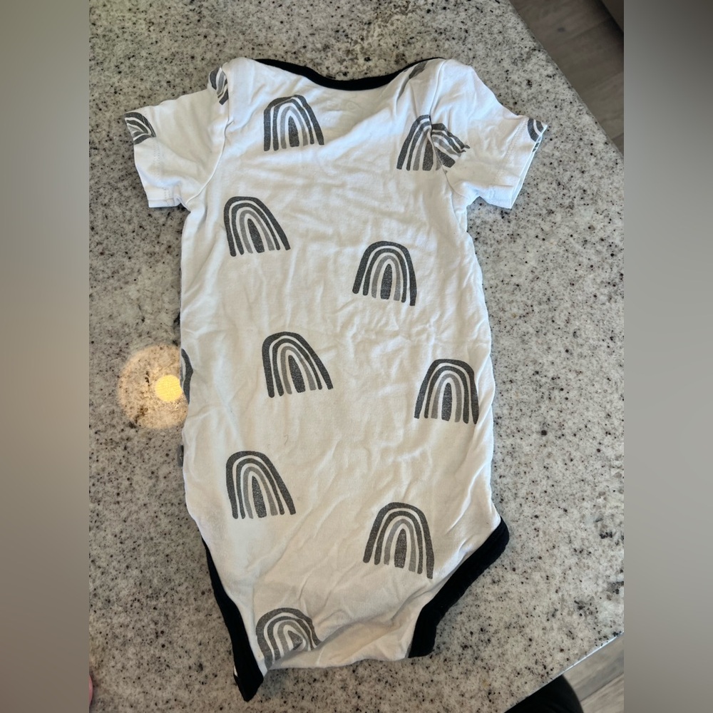 Kyte bamboo bodysuit outfit baby toddler boy 12-18 months - Picture 5 of 5